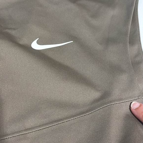 Nike Storm-FitAdv Men Golf Vest X-Large Tall Style DR9702-040 Olive/Grey - Picture 3 of 9